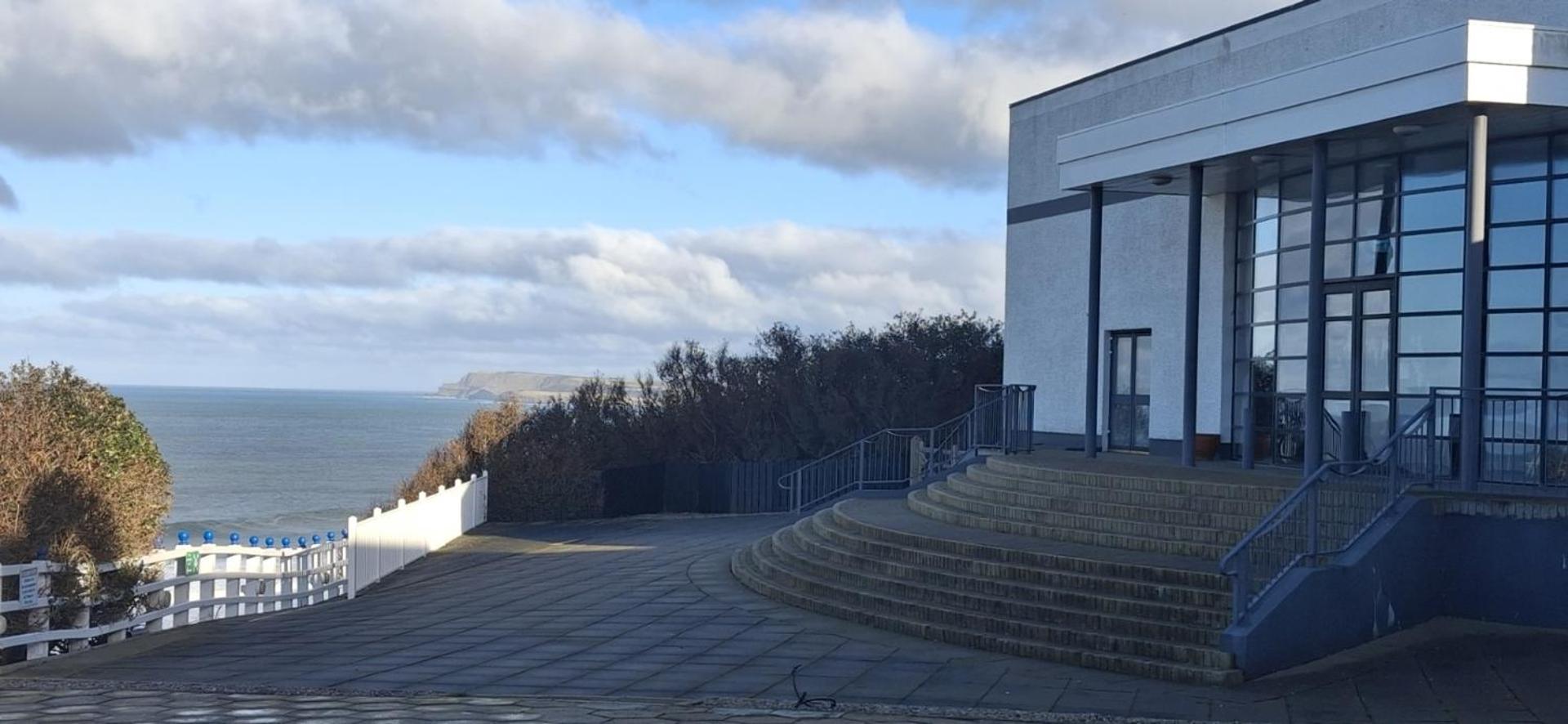 Royal Court Hotel Portrush Eksteriør billede