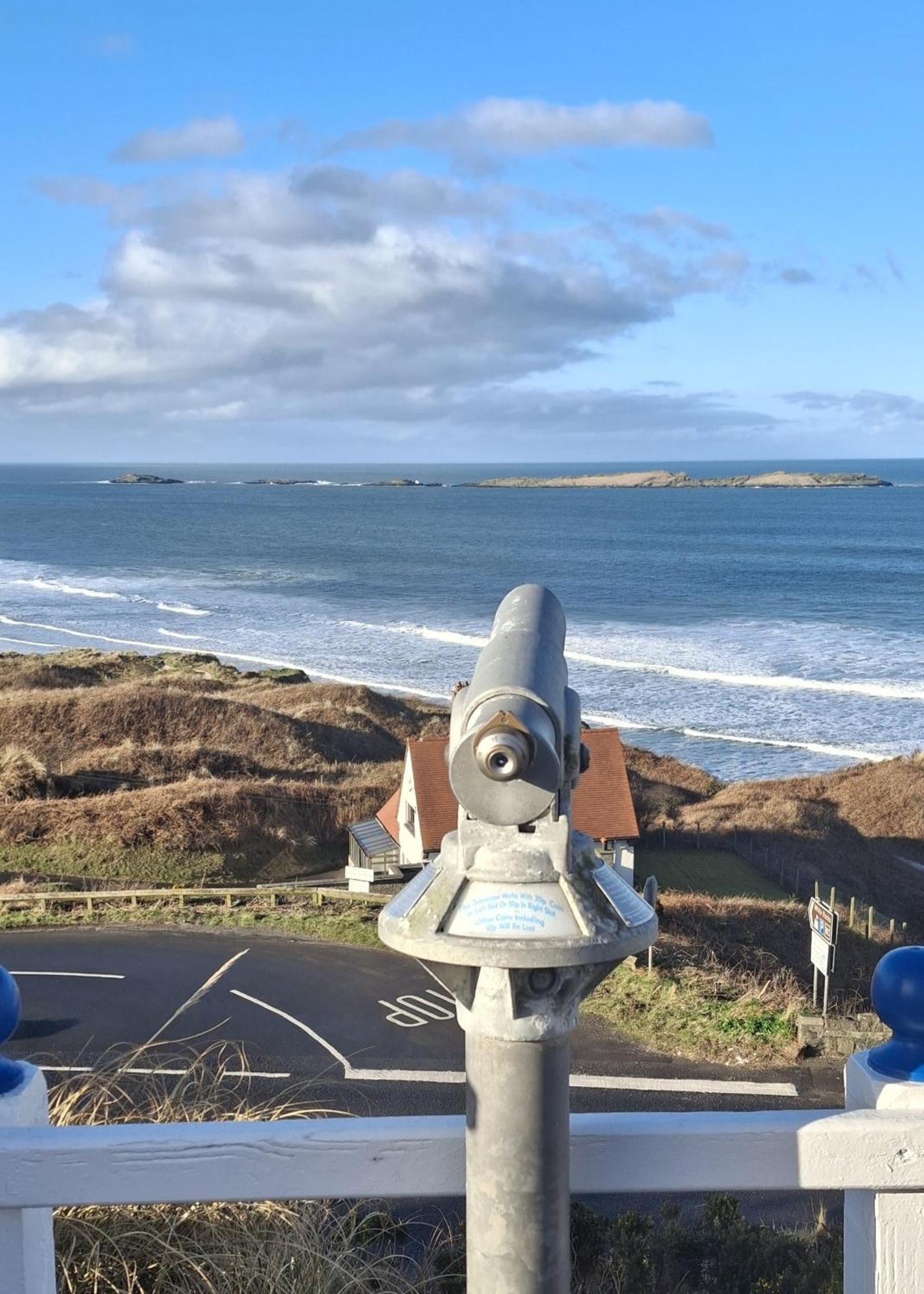 Royal Court Hotel Portrush Eksteriør billede