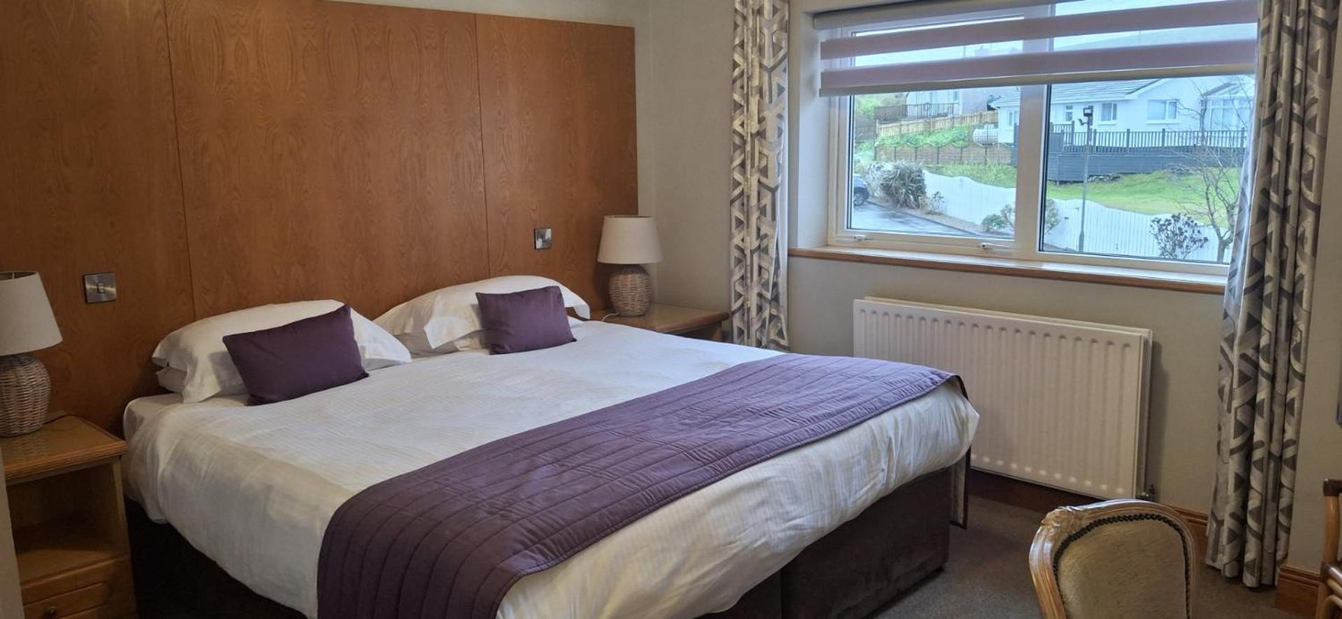 Royal Court Hotel Portrush Eksteriør billede